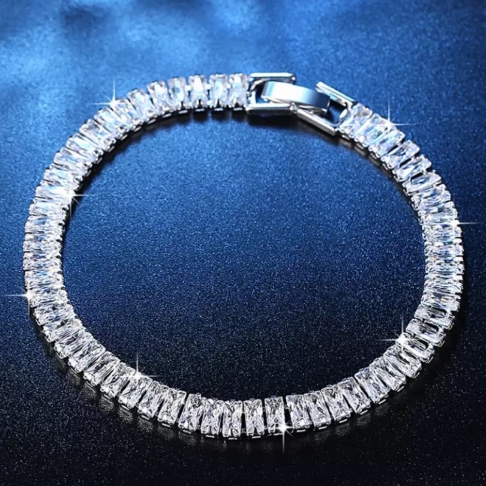 NEW 925 STERLING SILVER DIAMOND BANGLE BRACELET, NICE BRACELET, CUTE BRACELET